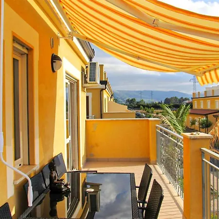 Apartment Casa 37 G *